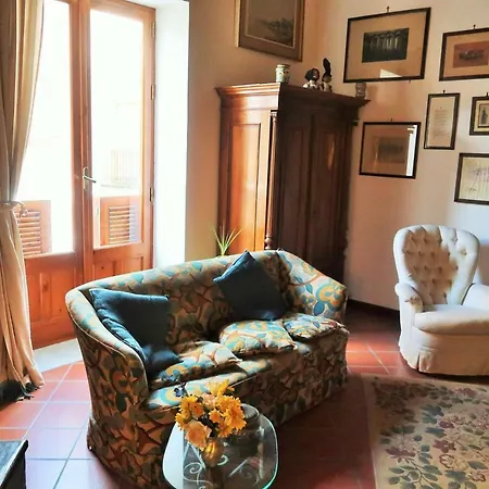 Familyholidays La Finestra Di Fronte Apartamento
